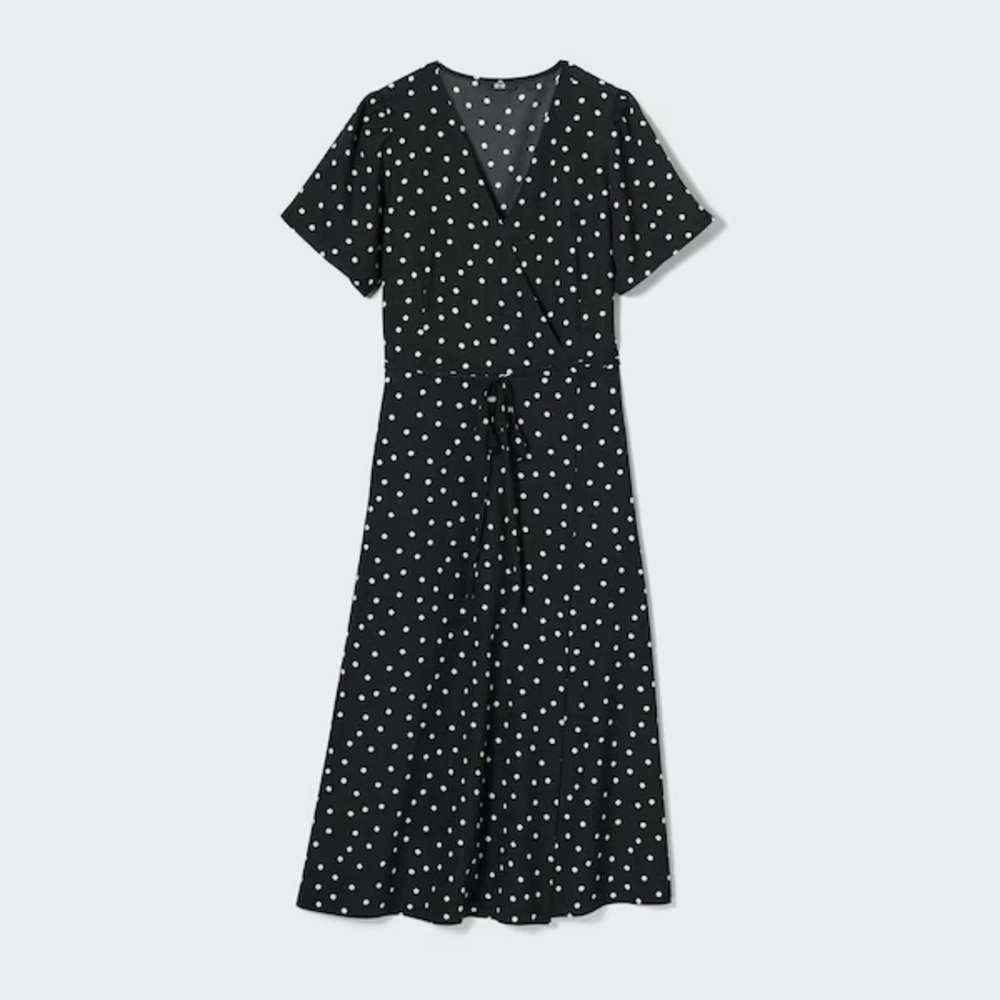 Uniqlo Black and White Midi Sundress V-Neck